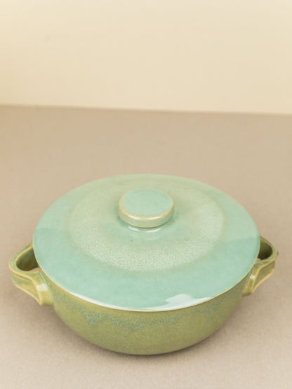 Gooseberry All purpose Bowl with lid and handle.