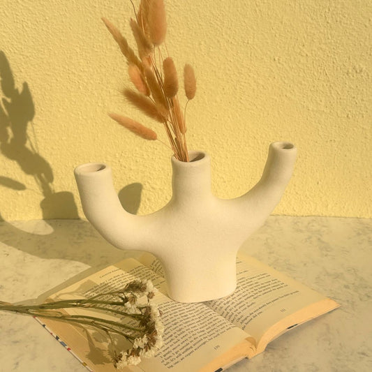 Hydra white candle holder / vase - New Arrival